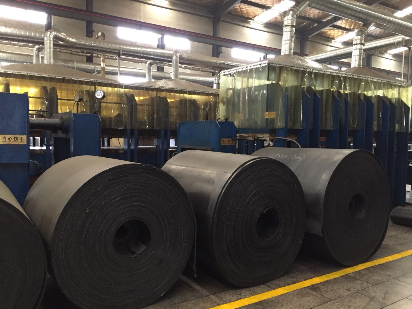 環(huán)形輸送帶儲(chǔ)存